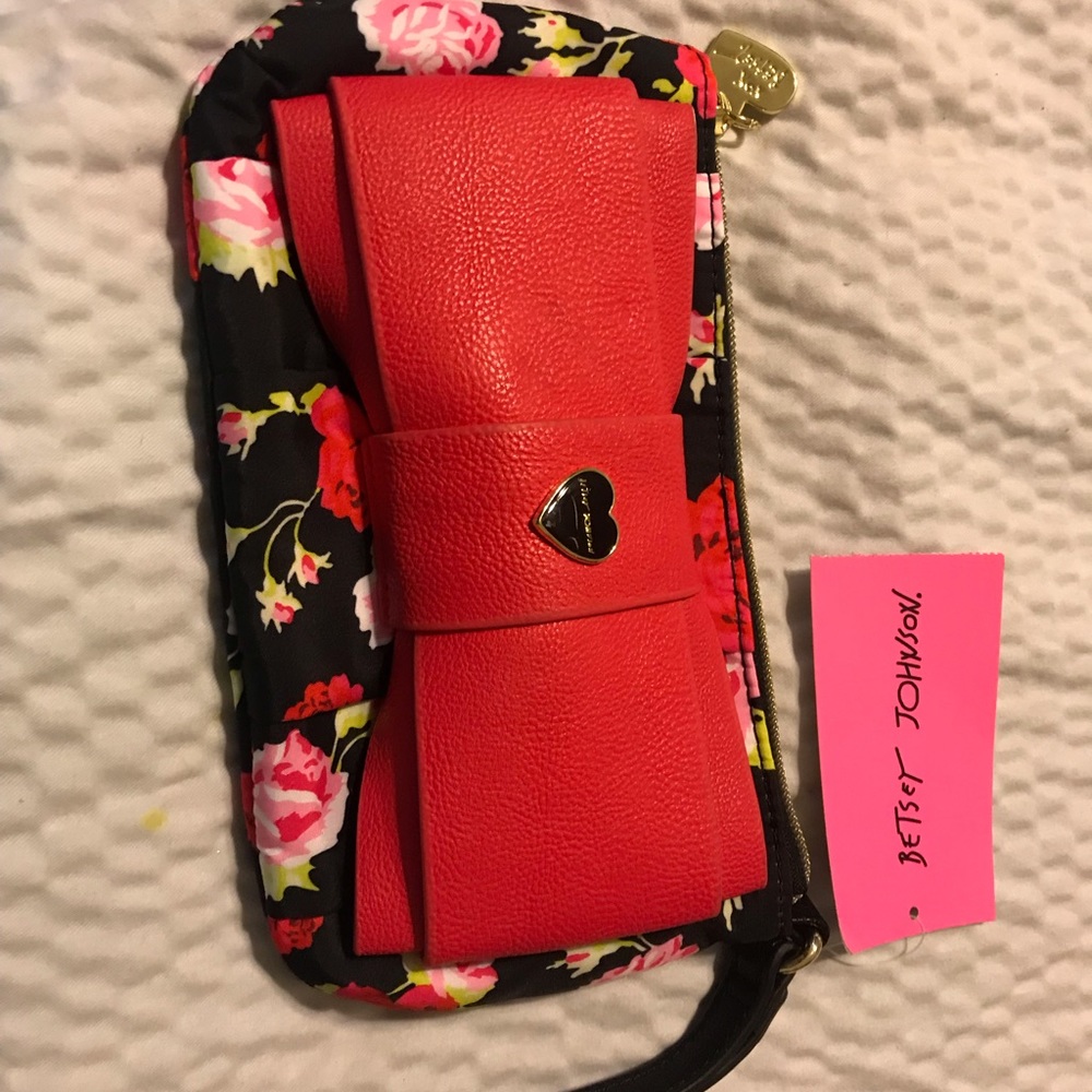 Wristlet - Picture 4 of 4